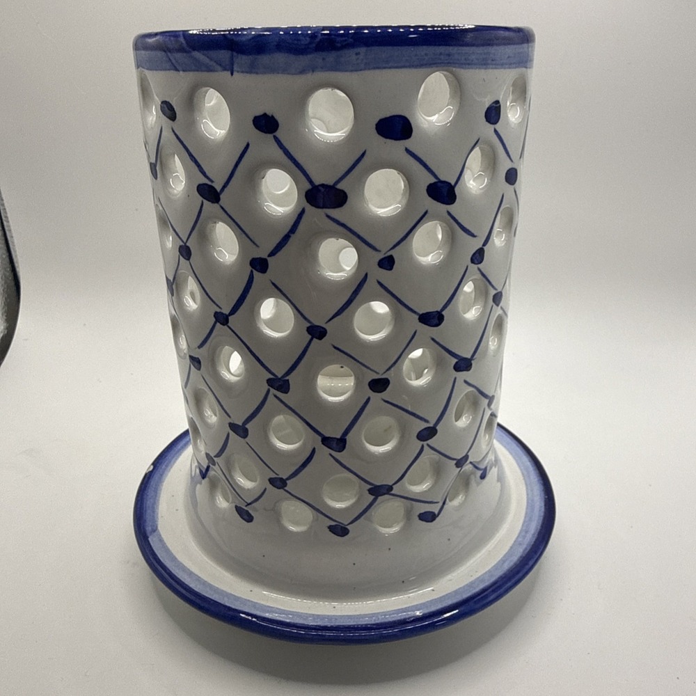 R.C. & CAL Portugal Juncal Porto De Mos Hand Painted Blue White Candle Holder